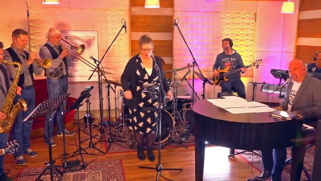 Easy Money - The Billy Joel Experience (ft The Bee Sharp Horns & Arienne Groenewoud) смотреть онлайн