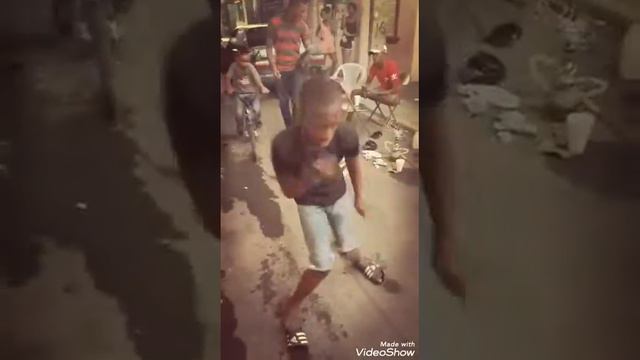 La chalaka mansueta como lengüeta смотреть онлайн