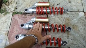 Версии амортизаторов SHOWA