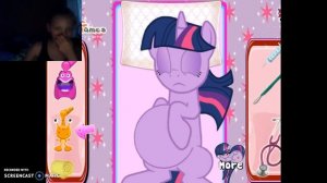 Принемаем роды у пони!!!!