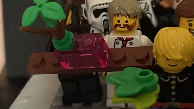 Lego Parade смотреть онлайн