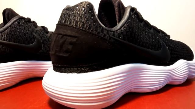 Nike React Hyperdunk 2017 Low (TB) смотреть онлайн