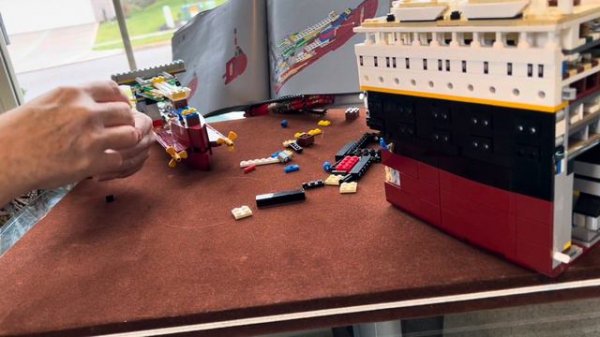 LEGO Titanic: ASMR Edition 2, Part 5, Stern & Well Deck (bag 37 completed, pages 148-161)
