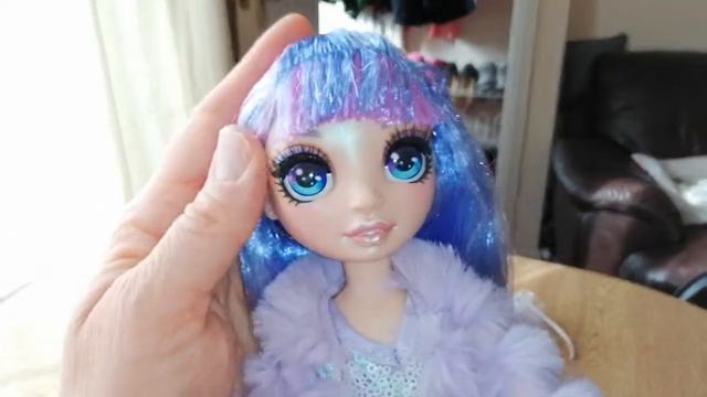 Rainbow High / Violet Willow Broken Doll Review 😢 (Purple Doll) смотреть онлайн