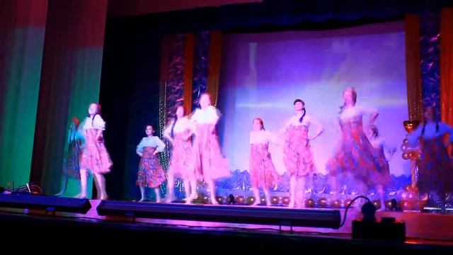 Выступление танцевальной группы  Адамант  на 50 Юбилее ДК  Энергетик  18 11 17г  в г Назарово