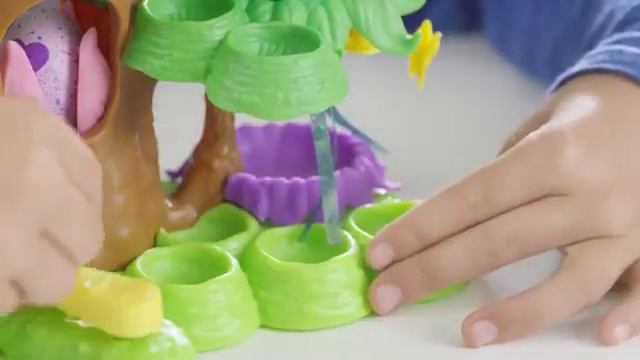 Hatchimals CollEGGtibles–Детский сад для птенцов смотреть онлайн