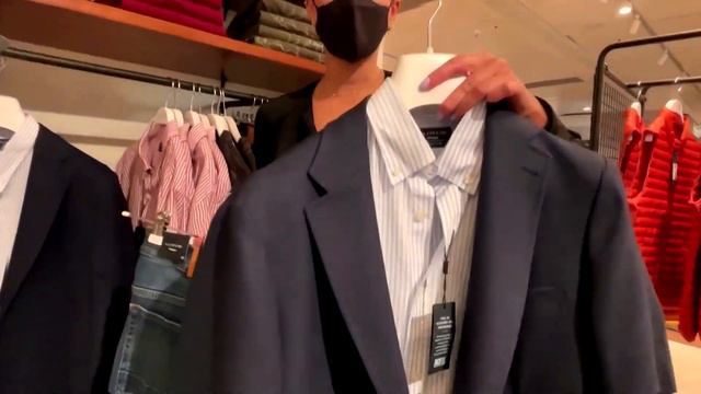 People are dressing differently for work in Europe смотреть онлайн