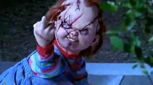 Фак от куклы Чаки