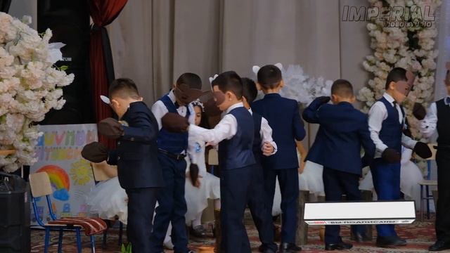 AYIQ POLVONLAR Qo'shig'i Savodxonlik Bayrami  21-maktab