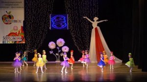 Детский танец, 4-5 лет!