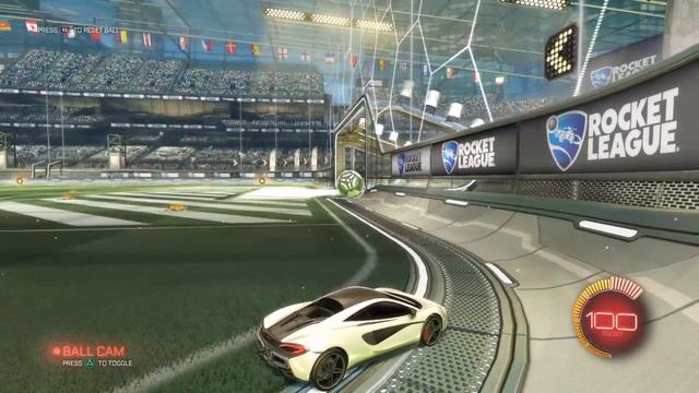 The new McLaren 570 s on Rocket league смотреть онлайн