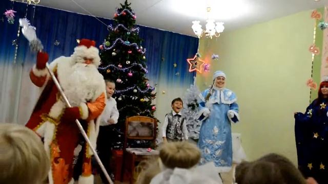 Дед Мороз жжет!!!!!!!!!!!!!!!!!!!!!!!!!!!! смотреть онлайн