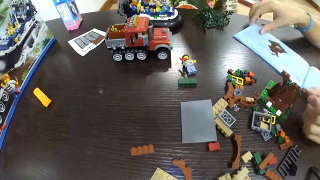 Lego City 60071 Hovercraft Arrest - Built by 5+ old Kid (We Build Lego) смотреть онлайн