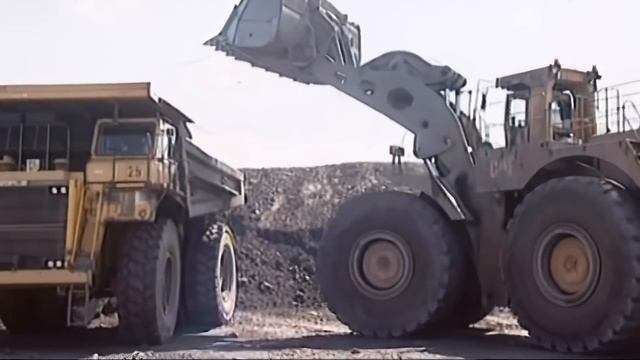 Галилео  Карьерный самосвал