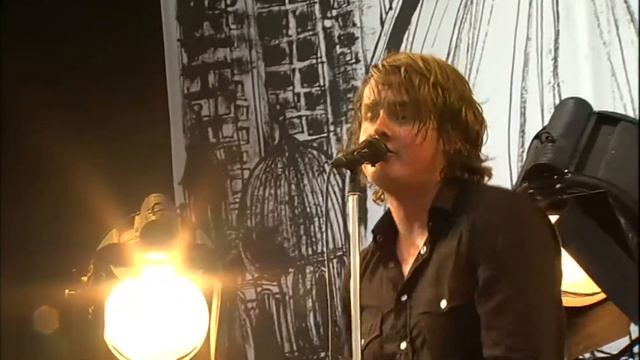 Keane - Everybody`s Changing (Glastonbury 2005) (2) смотреть онлайн
