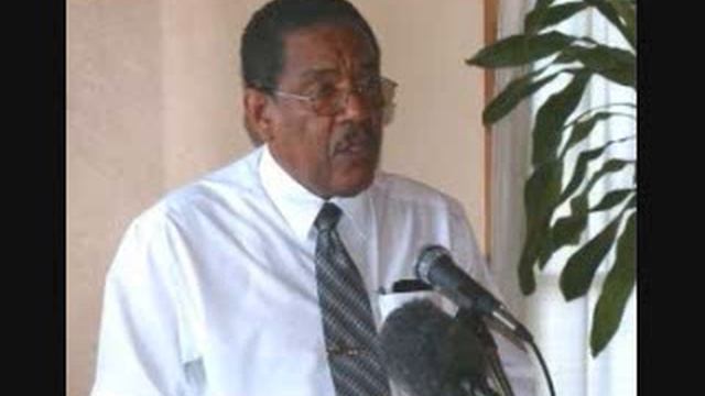 Charles Savarin address at a Town Hall Meeting in Scotts Head смотреть онлайн