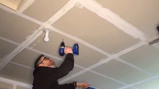 COSTCO 4' LED GARAGE or SHOP LIGHT // Feit Model SHOP/840/LED/2 Unbox and Install in Our Garage!! смотреть онлайн