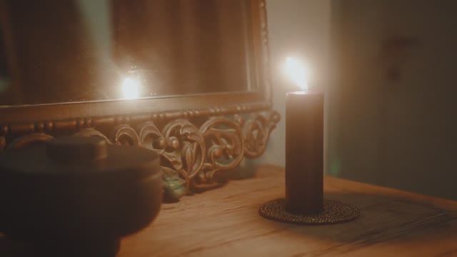 Сударыня — Зеркальце (текст — Лиса Улисса)