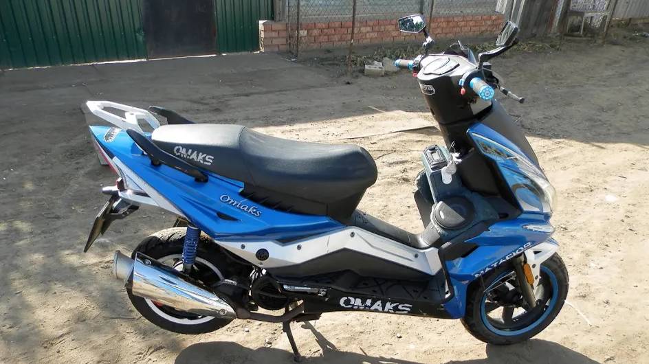 152QMI Как разобрать и собрать двигатель от скутера часть 2.mp4 смотреть онлайн