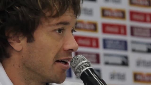 Conferencia de Diego Lugano смотреть онлайн