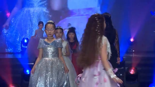 Viktoria Kid Model Korea Seoul | Kid Fashion Show Korea