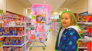 Мисс Кэти и Мистер Макс скупают весь магазин игрушек Влог Шоппинг
