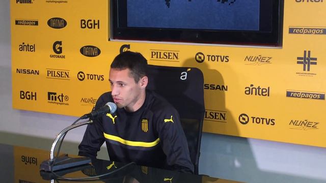Conferencia de prensa de Nicolás Dibble, martes 1 de noviembre смотреть онлайн