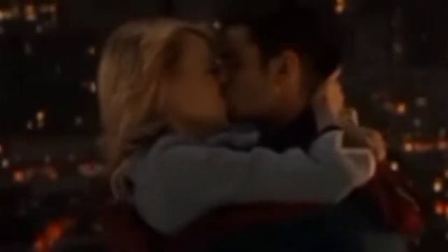 Spiderman Happy Moments Kiss Scene смотреть онлайн