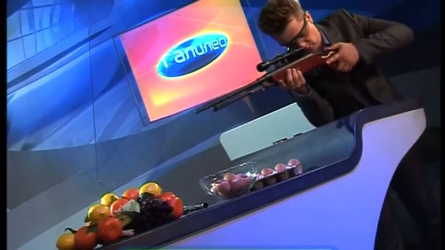 Галилео. Эксперимент. Стрельба по яйцам / Experiment: Eggs Shooting смотреть онлайн