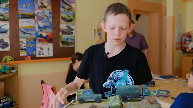 Педагог дополнительного образования Дворца творчества Андрей Чуклин