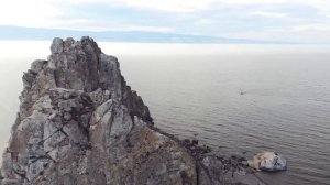 Байкал. Мыс Бурхан, скала Шаманка