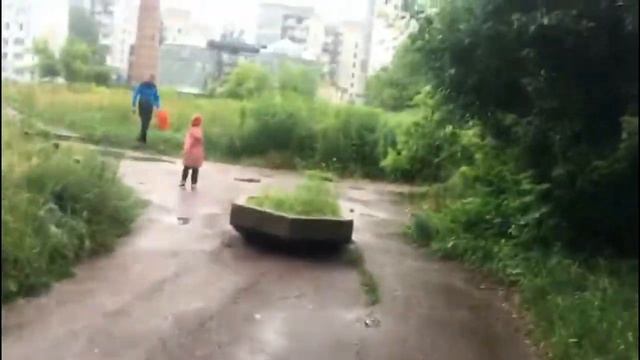 Поклеили обои.(15.07.20г) смотреть онлайн
