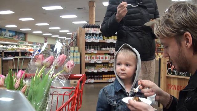 🇺🇸 Organic Store in California • Покупка с Детской Тачкой смотреть онлайн