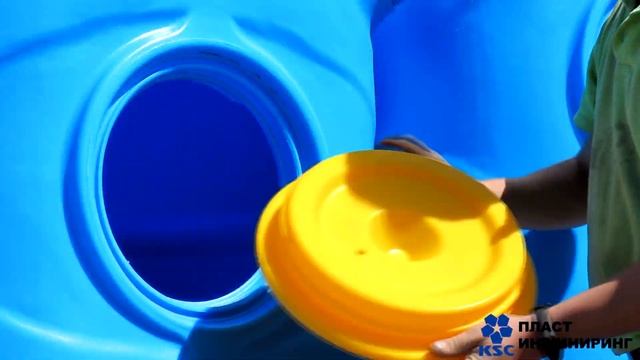 Пластиковые емкости для воды. Бак для воды объемом от 750 до 1000 литров. смотреть онлайн