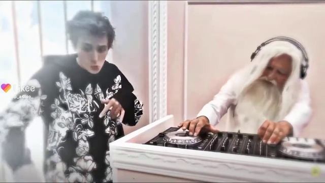 #Влад А4 попал в рай.