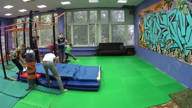 НаРодная ГимнАсТиКа 168-3 в Клубе Воздушно-Силовой Атлетики. СКК "Вместе" смотреть онлайн