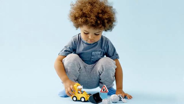 LEGO DUPLO 10930 Duplo Bulldozer on the buildingsite @2TTOYSLEGOPLAYMOBILCOBI смотреть онлайн