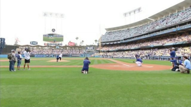'Dancing man' Sean O'Brien gets the last laugh смотреть онлайн