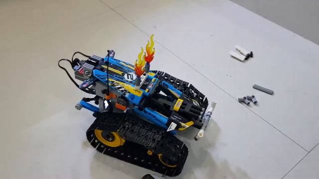 Technic lego 42095 upgraded and customised смотреть онлайн
