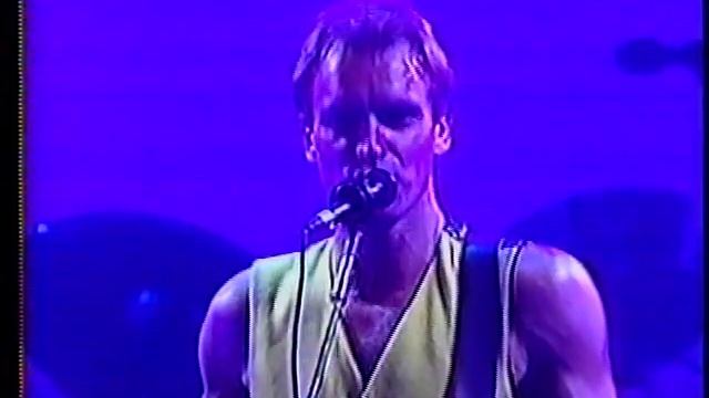 Sting and Andy Summers live Walking on the Moon (1991) смотреть онлайн