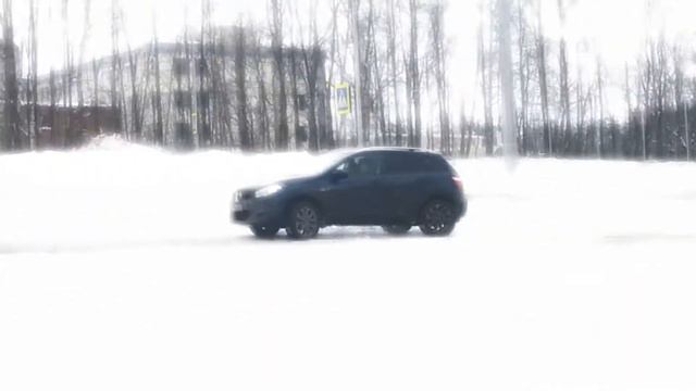 Как школьники Женек и Диман и катались на машине смотреть онлайн