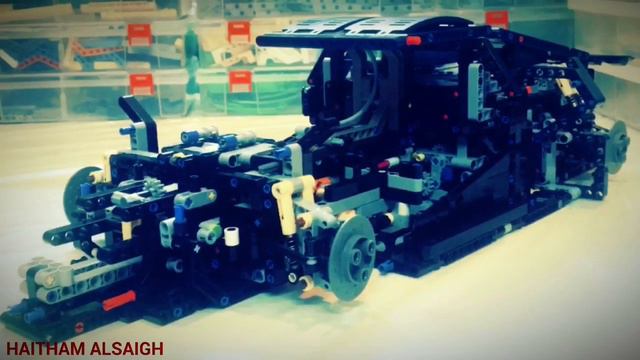 LEGO Technic 42083 Bugatti Chiron смотреть онлайн