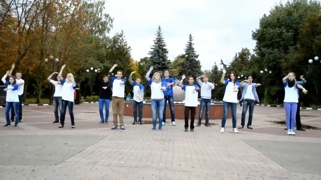 Танцевальный флешмоб в честь Дня Смайлика! БелГМ