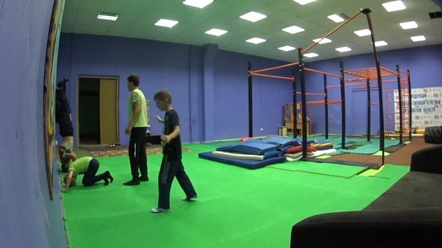 НаРодная ГимнАсТиКа 173-1 в Клубе Воздушно-Силовой Атлетики. СКК "Вместе" смотреть онлайн