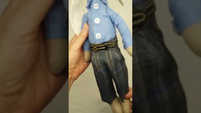 Брюки, жилетка, рубашка, галстук для Кролика. смотреть онлайн