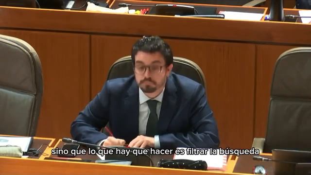 El diputado de VOX en Aragón Alejandro Nolasco da los datos sobre inmigración y delincuencia смотреть онлайн