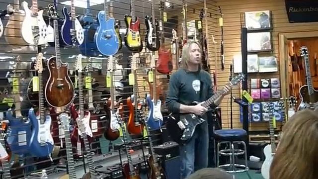 Henry's bass Richard Caruso and Marc Seal Taylor road show смотреть онлайн