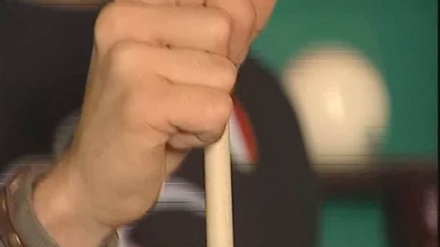 Галилео | Как бильярдный кий управляет шаром?  [Billiards]