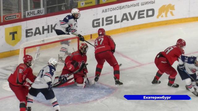 Хоккеисты нижегородской «Чайки» провели второй матч в Екатеринбурге против местного «Авто» смотреть онлайн
