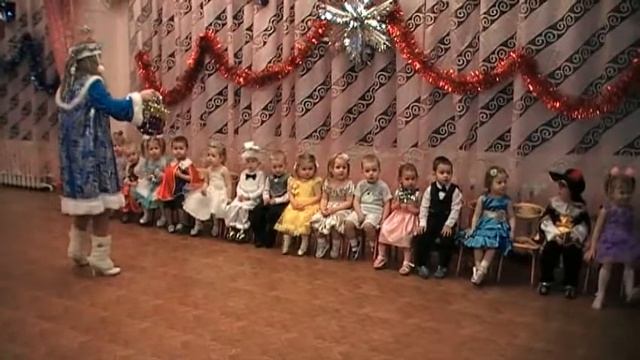 Новогодний утренник в детском саду